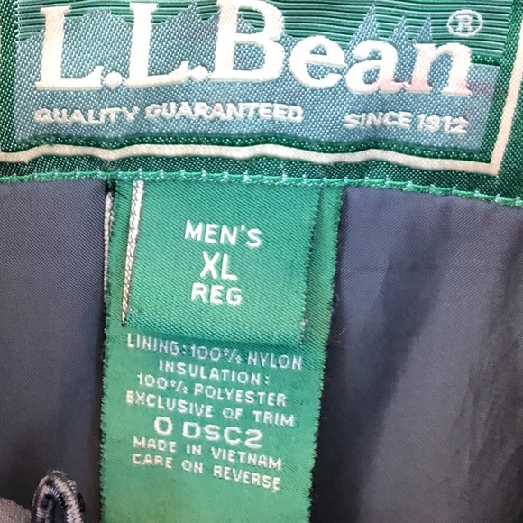 LL Bean Men's Parka Thinsulated Ultra-warm Coat - Picture 9 of 10